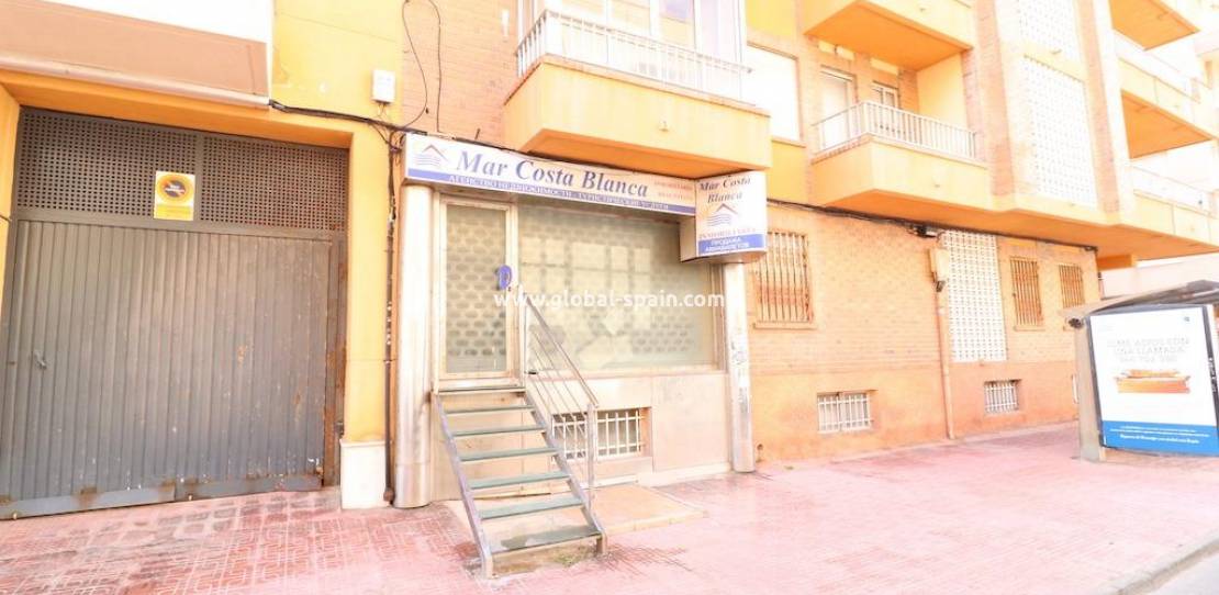 Odsprzedaż - Handlowy - Torrevieja - Playa del Cura