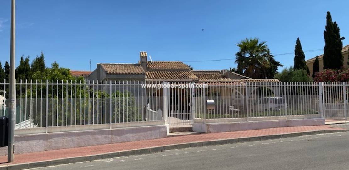 Revente - Villa - Alicante - El Chaparral