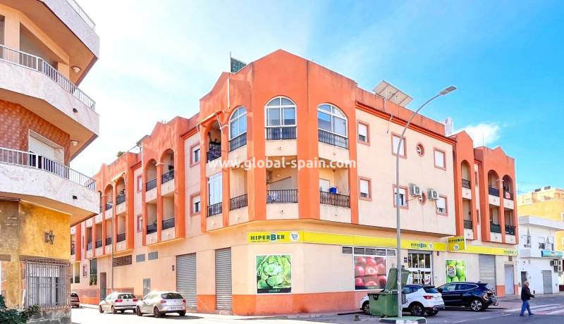 Wohnung - Wiederverkauf - San Isidro - San Isidro