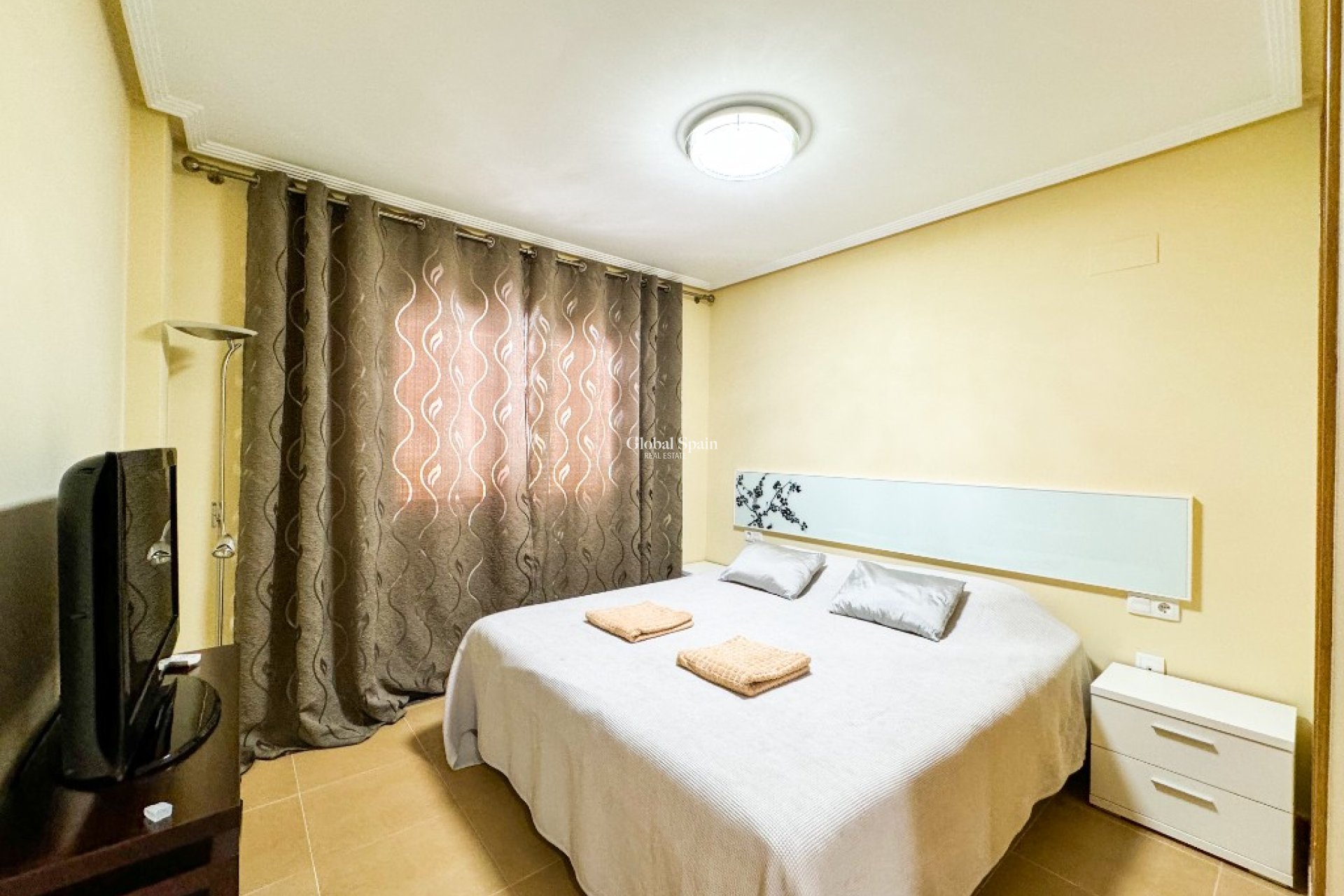 Alquiler a corto plazo - Apartamento -
PLAYA FLAMENCA - Zeniamar