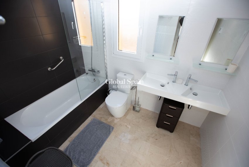 Alquiler a corto plazo - Apartamento -
PUNTA PRIMA - La Recoleta