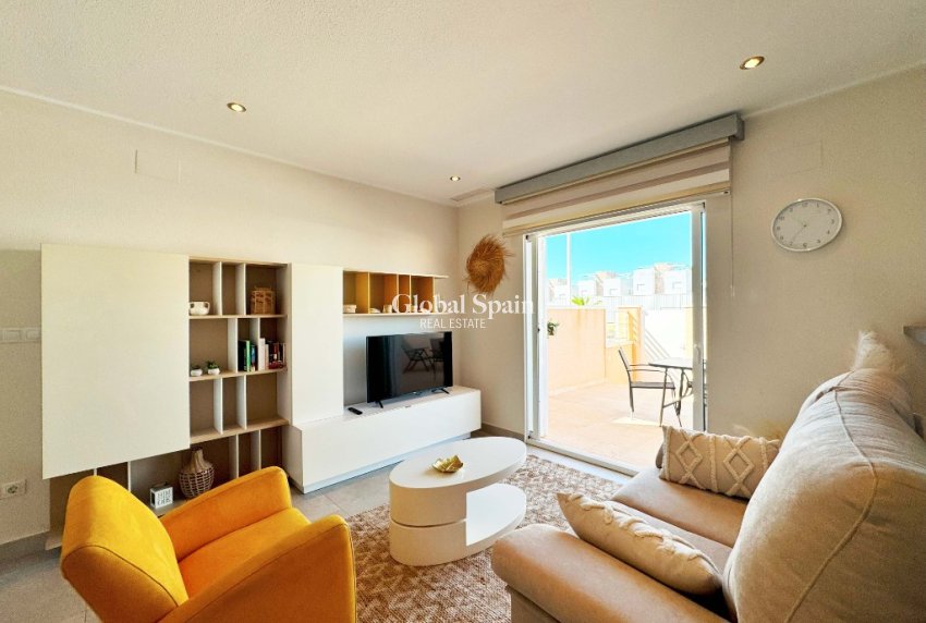 Alquiler a corto plazo - Apartamento -
PUNTA PRIMA