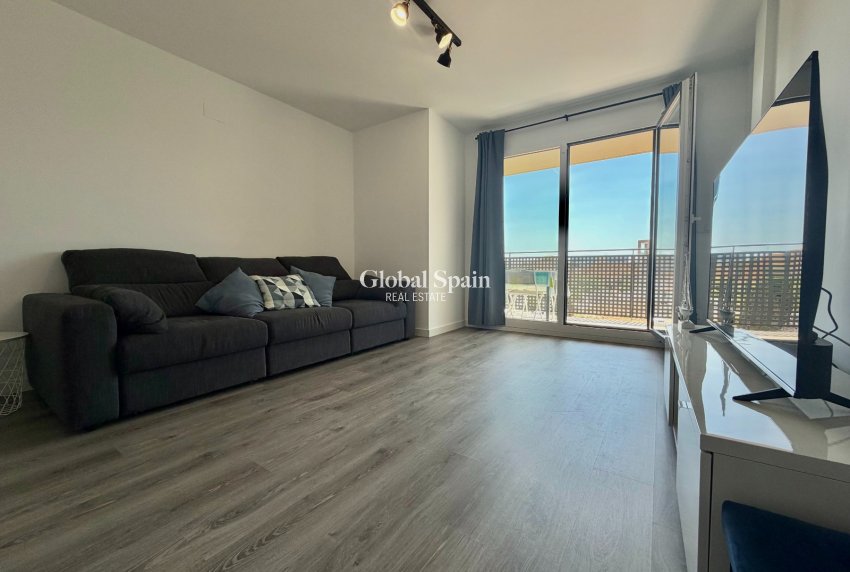 Alquiler a largo plazo - APARTAMENTO -
DENIA - Port