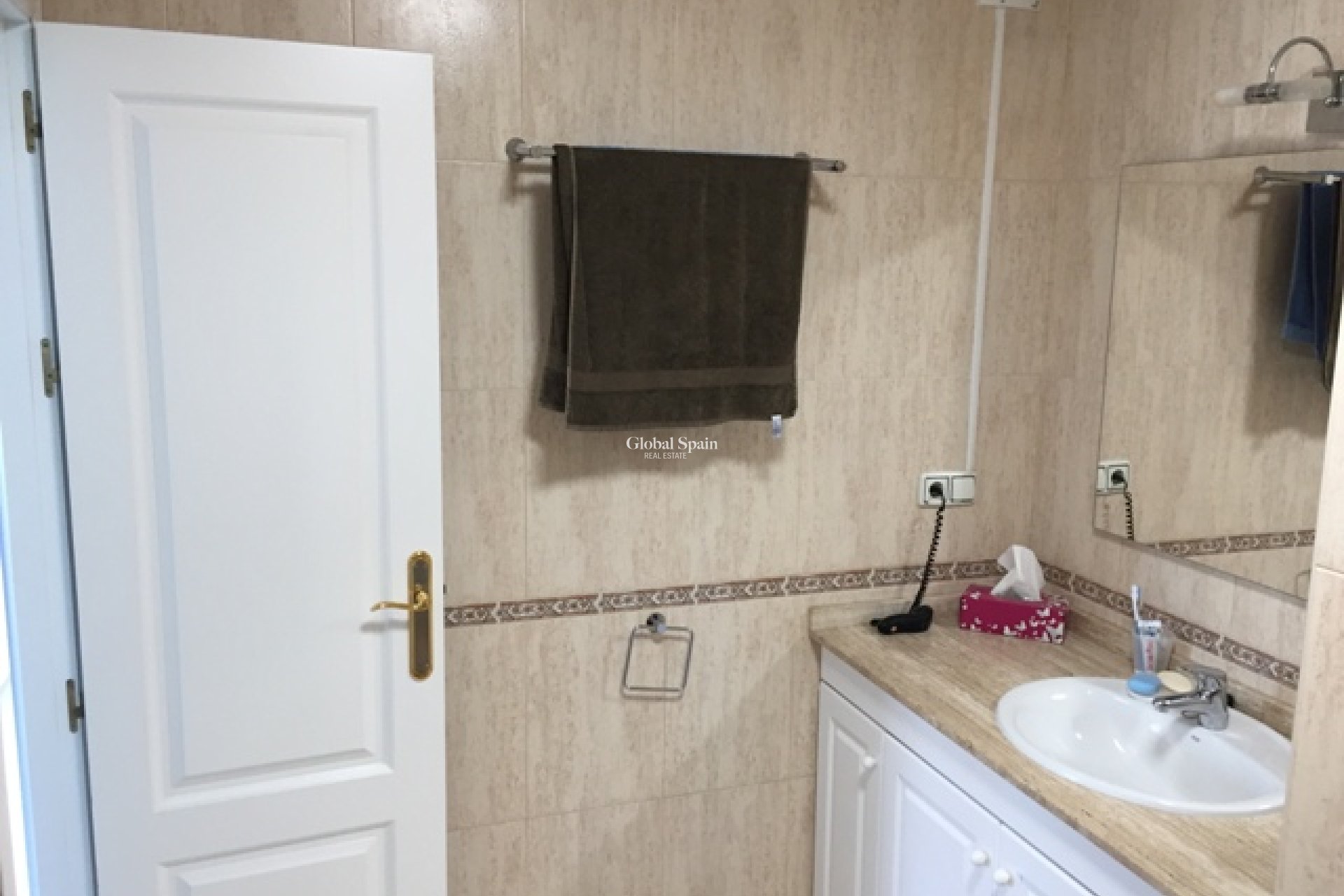 Alquiler a largo plazo - APARTAMENTO -
ORIHUELA COSTA - CAMPOAMOR