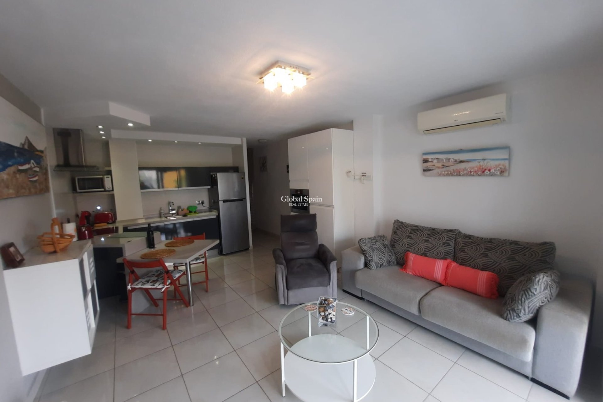 Alquiler a largo plazo - APARTAMENTO -
PUNTA PRIMA - La Entrada