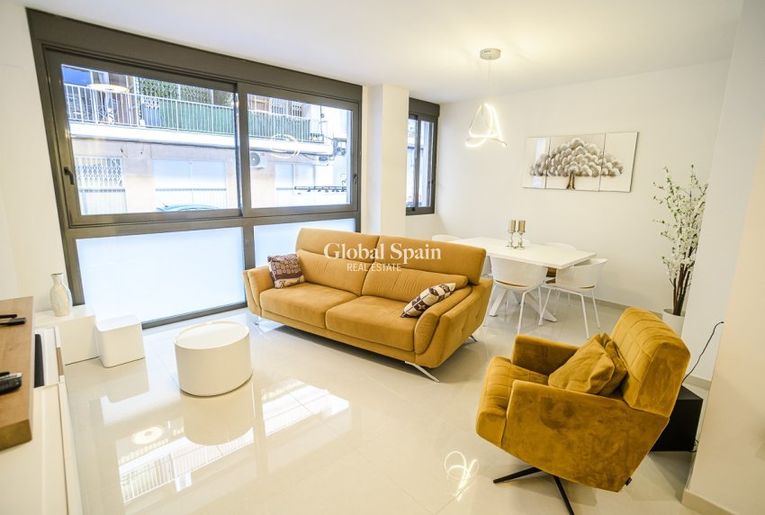 Alquiler a largo plazo - APARTAMENTO -
TORREVIEJA - Torrevieja