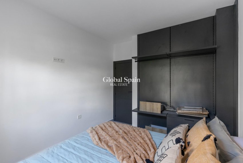 Alquiler a largo plazo - APARTAMENTO -
TORREVIEJA - Zona los Frutales