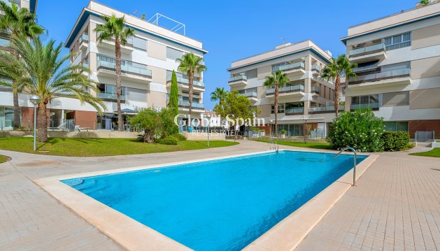 Apartament - Odsprzedaż - ORIHUELA COSTA -
                VILLAMARTÍN