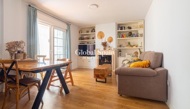 Apartament - Odsprzedaż -  -
                