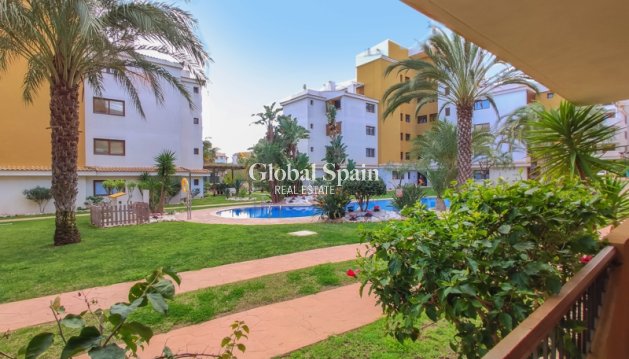 Apartament - Wynajem krótkoterminowy - PUNTA PRIMA -
                La Entrada