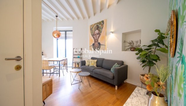 APARTAMENTO - Venta - ALICANTE -
                Alicante