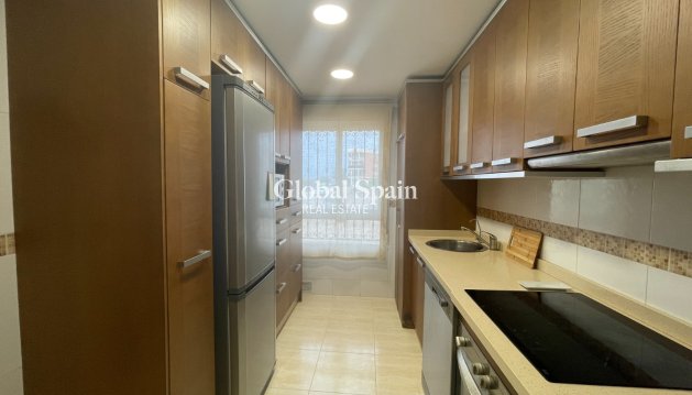 APARTAMENTO - Venta - ALMORADÍ -
                Inland