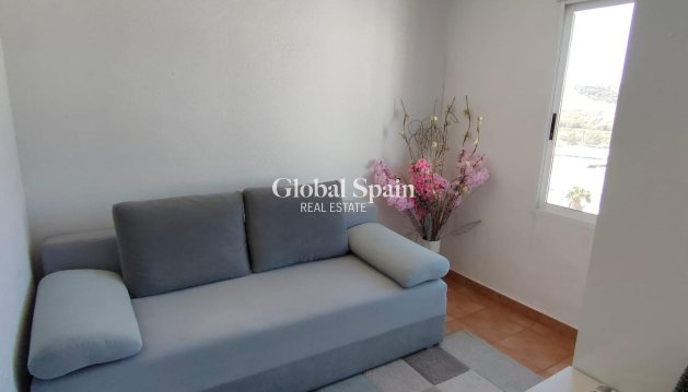 APARTAMENTO - Venta - GUARDAMAR DEL SEGURA -
                Zona Pueblo