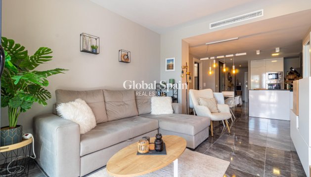 Apartamento - Venta - ORIHUELA COSTA -
                La Florida