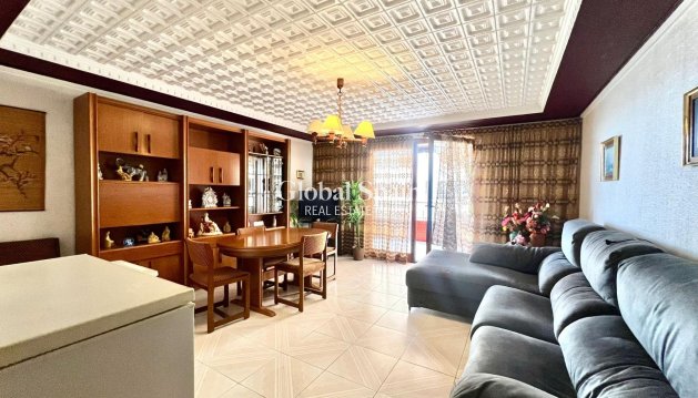 APARTAMENTO - Venta - TORREVIEJA -
                Acequion