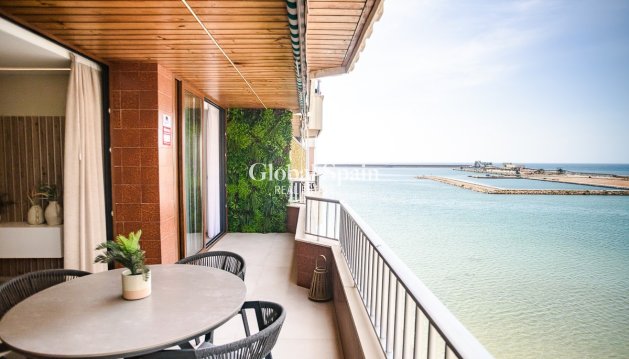 APARTAMENTO - Venta - TORREVIEJA -
                Acequion