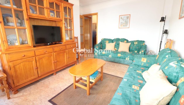 APARTAMENTO - Venta - TORREVIEJA -
                Acequion