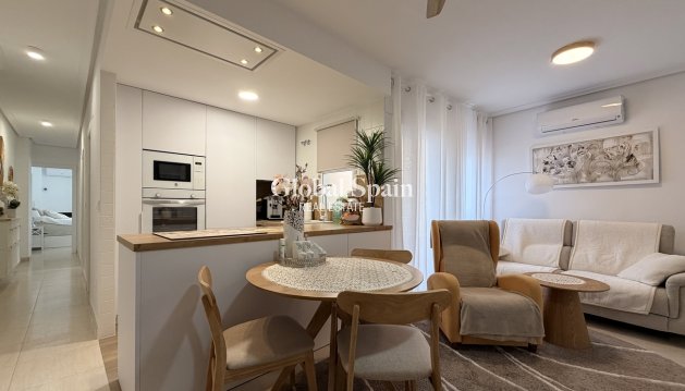 APARTAMENTO - Venta - TORREVIEJA -
                Costa Blanca