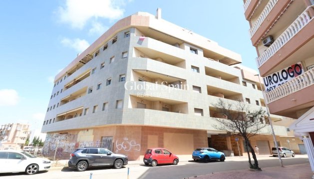 APARTAMENTO - Venta - TORREVIEJA -
                Costa Blanca