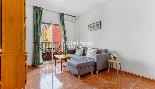 Apartamento - Venta - TORREVIEJA -
                Estacion de autobuses