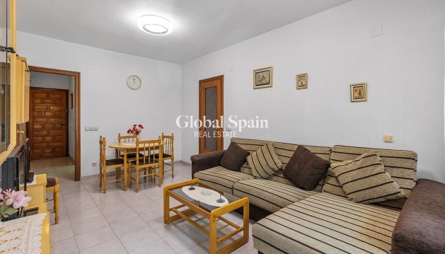 APARTAMENTO - Venta - TORREVIEJA -
                Estacion de autobuses