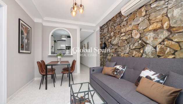APARTAMENTO - Venta - TORREVIEJA -
                Estacion de autobuses