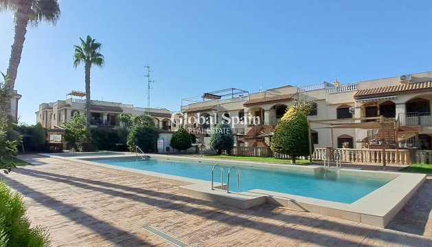APARTAMENTO - Venta - TORREVIEJA -
                Parque Acuático - Sector 25