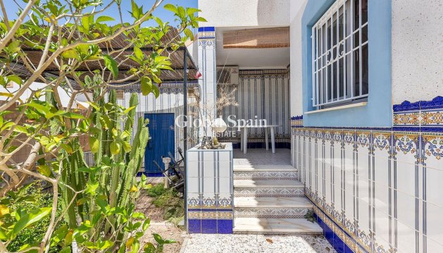 APARTAMENTO - Venta - TORREVIEJA -
                Parque de las Naciones
