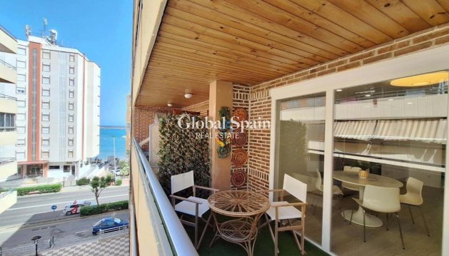 APARTAMENTO - Venta - TORREVIEJA -
                Playa Acecion