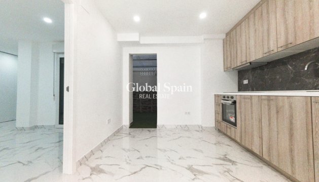 APARTAMENTO - Venta - TORREVIEJA -
                Playa De Los Náufragos