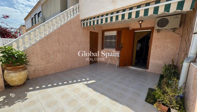 APARTAMENTO - Venta - TORREVIEJA -
                Playa de los Naufragos