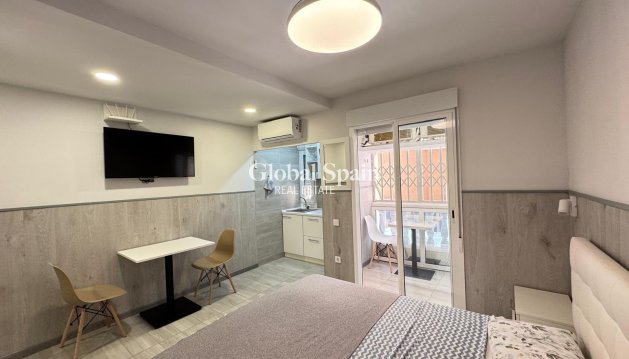 APARTAMENTO - Venta - TORREVIEJA -
                Playa del Cura
