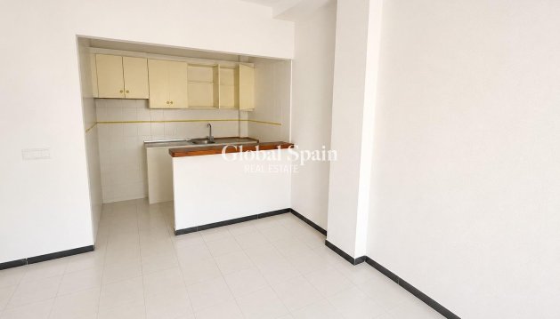 APARTAMENTO - Venta - TORREVIEJA -
                San luis