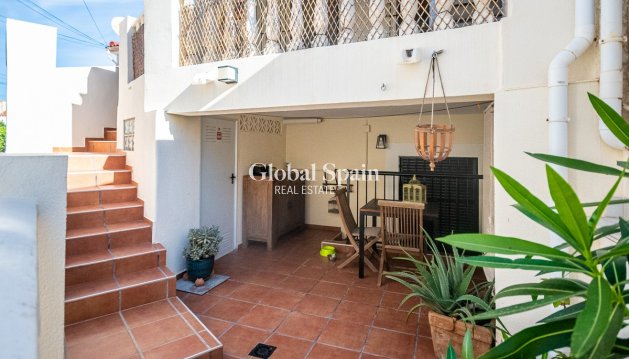 APARTAMENTO - Venta - TORREVIEJA -
                Torre la mata