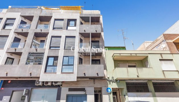 APARTAMENTO - Venta - TORREVIEJA -
                torrevieja