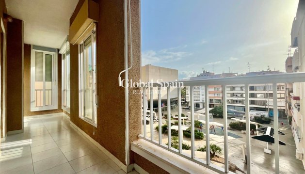 APARTAMENTO - Venta - TORREVIEJA -
                Torrevieja