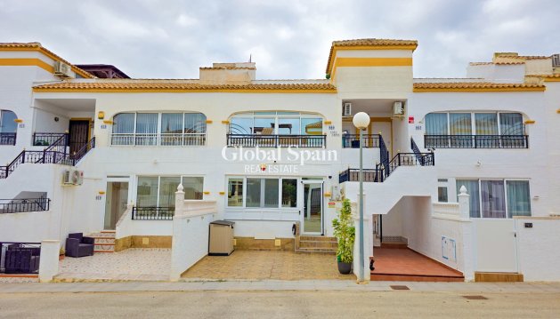 APARTAMENTO - Venta - VISTABELLA GOLF  -
                Inland