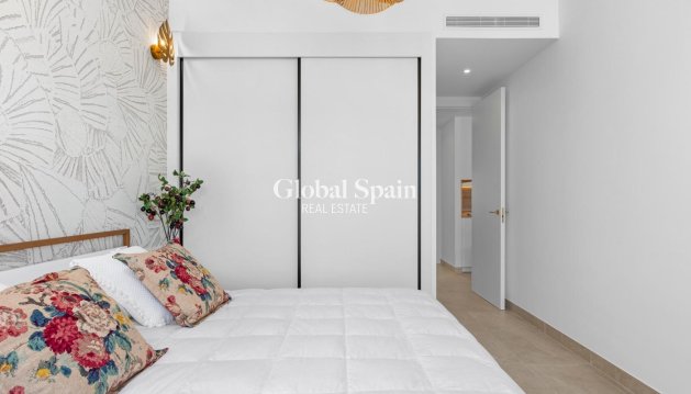 APARTMENT - New Build - BENIJÓFAR -
                Pueblo