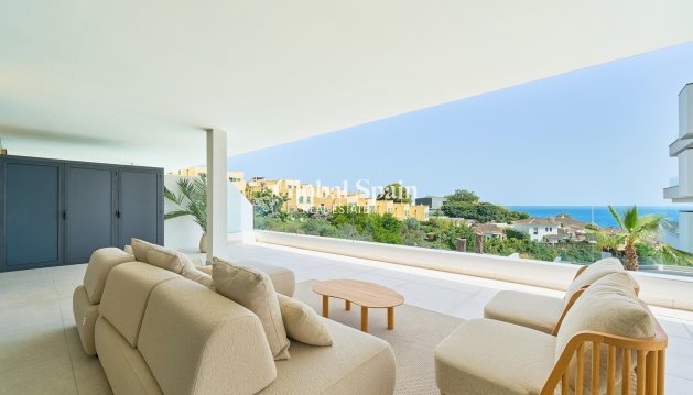 APARTMENT - New Build - FUENGIROLA -
                Higueron
