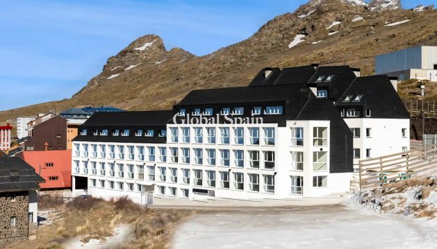 APARTMENT - New Build - MONACHIL -
                Sierra Nevada Ski