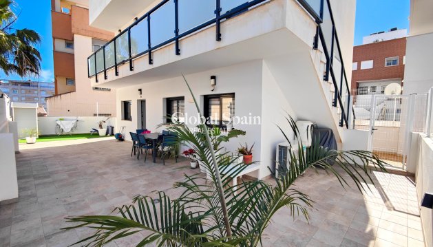 APARTMENT - Resale - GUARDAMAR DEL SEGURA -
                Costa Blanca