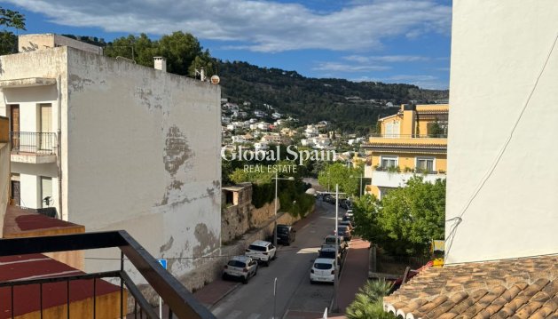 APARTMENT - Resale - JÁVEA -
                Costa Blanca