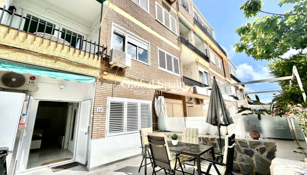APARTMENT - Resale - LA ZENIA -
                Costa Blanca