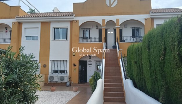 APARTMENT - Resale - LOS MONTESINOS -
                Urbanizacion montesol