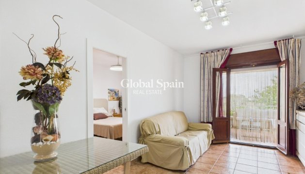 APARTMENT - Resale - LOS URRUTIAS -
                Costa Calida