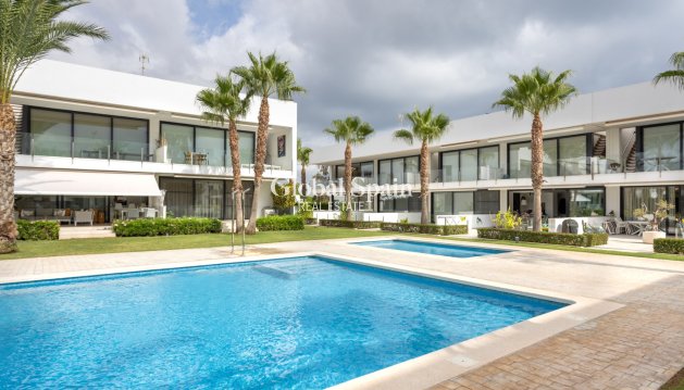 APARTMENT - Resale - MAR DE CRISTAL -
                Mar de cristal