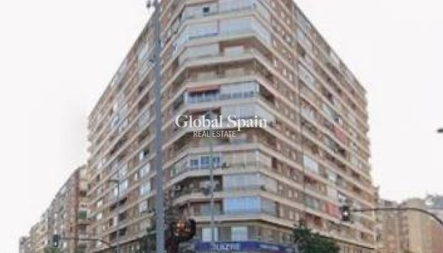 APARTMENT - Resale - MURCIA -
                Centro