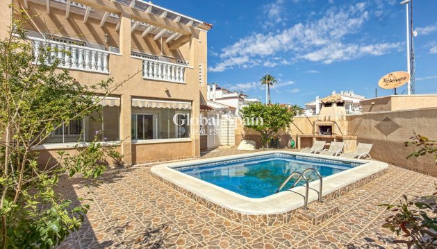 APARTMENT - Resale - ORIHUELA COSTA -
                Costa Blanca