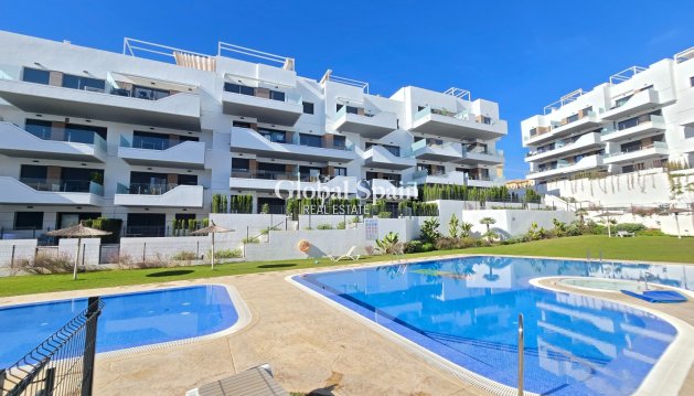 Apartment - Resale - ORIHUELA COSTA -
                VILLAMARTÍN