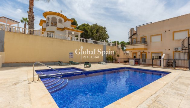 APARTMENT - Resale - ORIHUELA -
                VILLAMARTÍN
